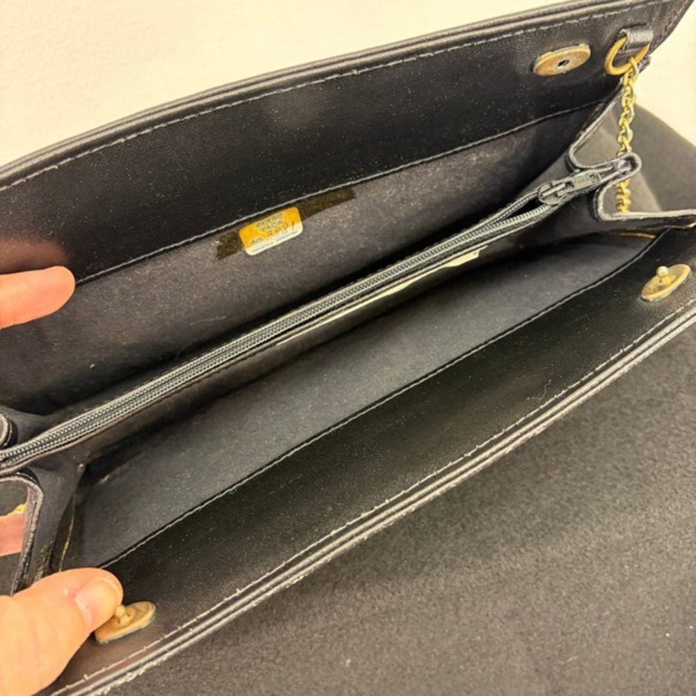 Black Leather Clutch Vintage Cuero Vaca Chain Purse Gold Logo Handbag Argentina - Picture 4 of 15